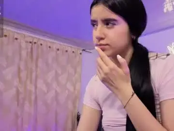 Chaturbate Best live sex cam show of madelinee_tay