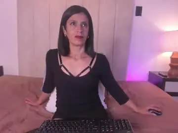 Chaturbate Live Sex Cam of miss_milf_