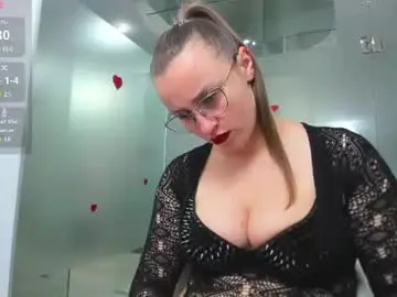 Chaturbate Best live sex cam show of missdominna