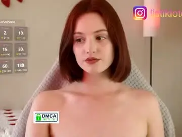 Chaturbate Live Sex Cam of kokome21