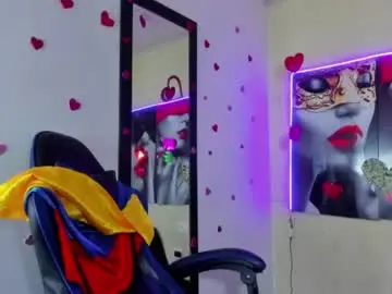 Chaturbate Watch Live Sex Cams of raven_rouge