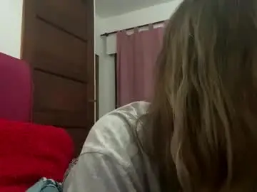 allisonlove2 from chaturbate