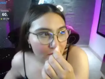 Chaturbate Live Sex Cam of diamondfox_m