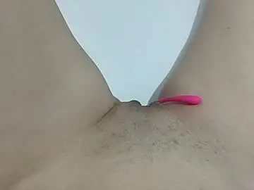 Chaturbate Live Porn of kattrinah_nikitta