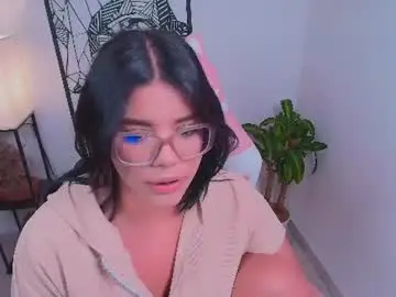 Chaturbate Free Live Porn of ashleyy18__