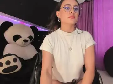 coral_gibson from chaturbate