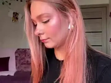 Chaturbate Watch Live Sex Cams of kikixie