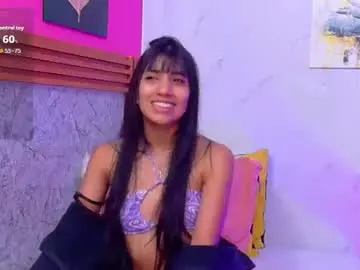 Chaturbate Live Porn of littlee_emilyy_