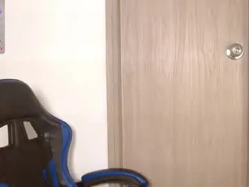 chloe_brownn1 from chaturbate