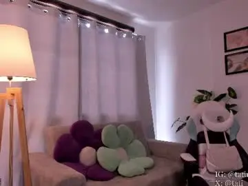 Chaturbate Sex Cam of tati_reyes