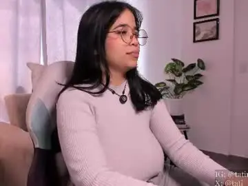 Chaturbate Sex Cam of tati_reyes