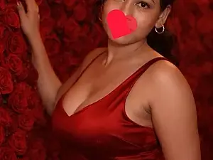 Dscgirls Watch Live Sex Cams of itsMiraDesire