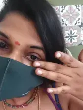 Dscgirls Adult Webcam of indianhothyd