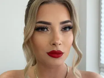 Imlive Nude Webcam of KellseyReese