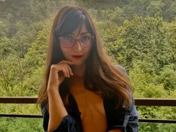 Imlive Watch Live Sex Cams of SarraJoyX