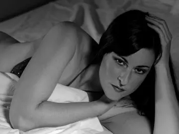 Imlive Live Sex Cam of MsGennyRock