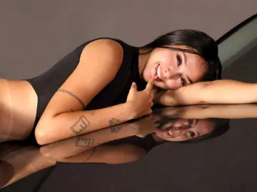 Imlive Free Porn Cam of CelestinaCano