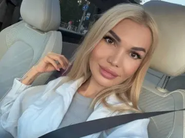 Imlive Live Porn of KarinaQueen