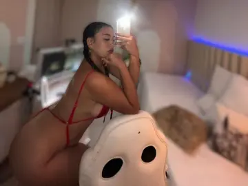 Imlive Free Porn Cam of ChelseaArias