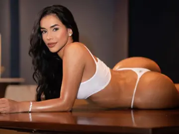 Alison from livejasmin