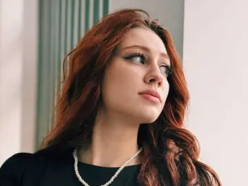 Livejasmin Free Porn Cam of KristinaGuernsey