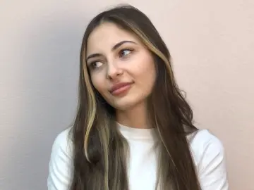 ZanaBaerman from livejasmin