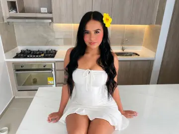 KimberlyDilucas from livejasmin