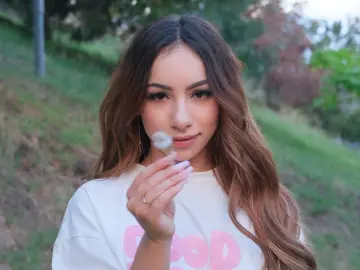 AlizeeBlair from livejasmin