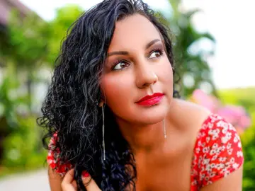 JulienneMorrison from livejasmin