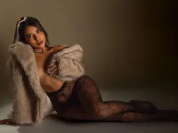 ChloeMilles from livejasmin