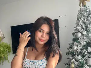 Myfreecams Adult Webcam of Emelydolce