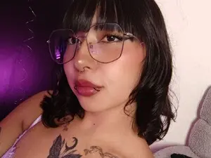 Arya_Line from myfreecams