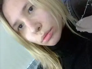 Myfreecams Live Sex Cam of Rouge_et_Noir