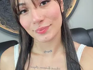Myfreecams Live Sex Cam of Miss_charlot