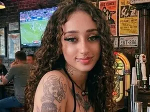 Myfreecams Sex Cam of Mariana_Cutte
