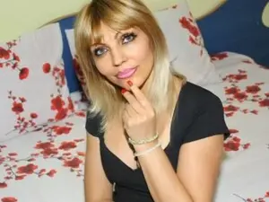 Diana48 from myfreecams