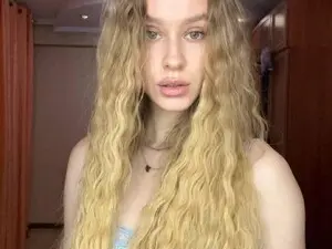 Alice_Maryt from myfreecams