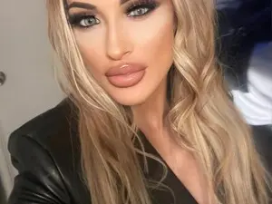 Myfreecams Best live sex cam show of LexiFoxx