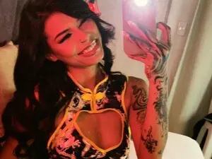 Myfreecams Live Sex Cam of Luna_Blanco