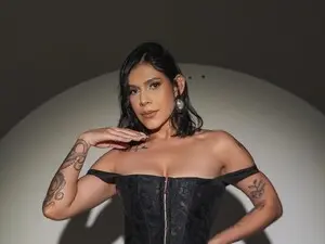 Myfreecams Live Sex Cam of SarahYates