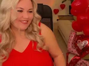 Myfreecams Free Porn Cam of BoobsQueen