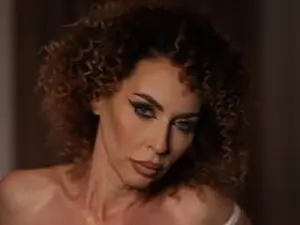 Myfreecams Live Sex Cam of Foxxy_MILF