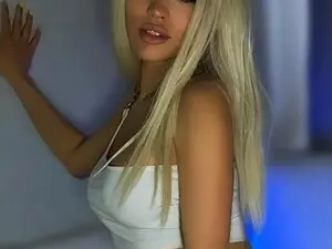 Myfreecams Watch Live Sex Cams of StephanyLuxe