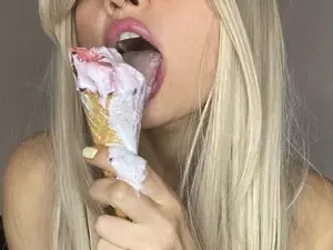 Myfreecams Live Sex of MoonLush