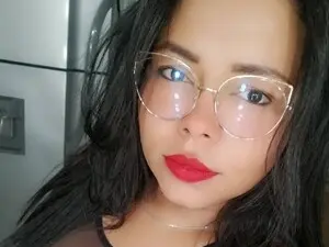 Myfreecams Watch Live Sex Cams of italy__boobs