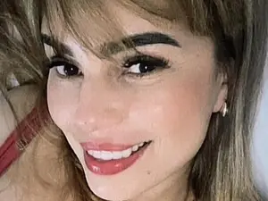 Myfreecams Sex Chat of Ashley__tylor