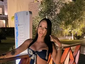 Myfreecams Live Sex Cam of Valery_santos