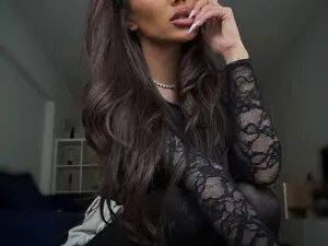 Myfreecams Sex Cam of ZenyaNoir