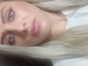 Myfreecams Live Sex Cam of Eve_eveline