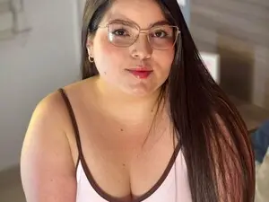 Goddess_curvyy from myfreecams